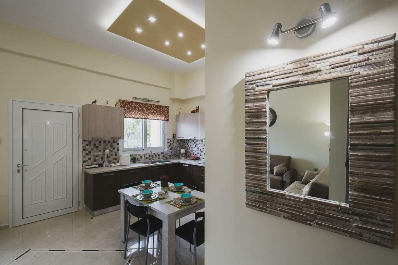 Spacious Home With Parking 干尼亞 外观 照片